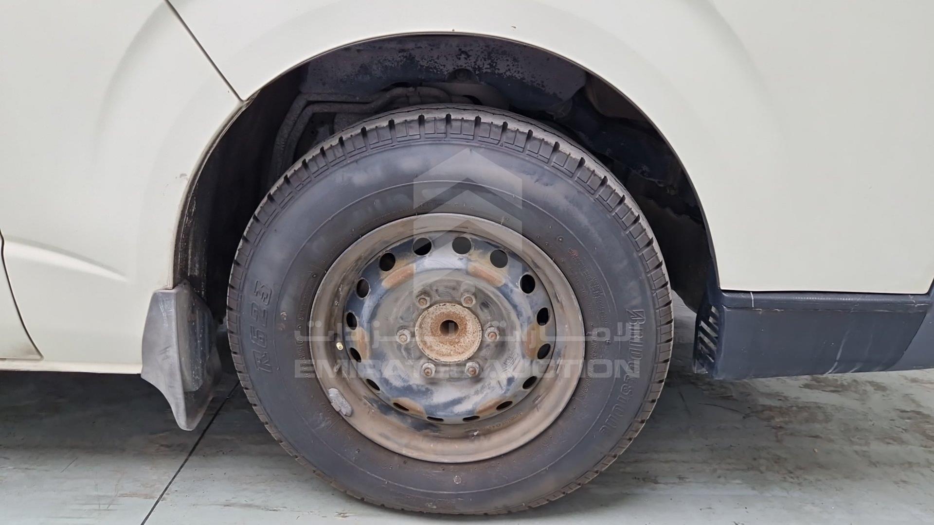 2007 TOYOTA HIACE VIN: JTGJX02P575006788