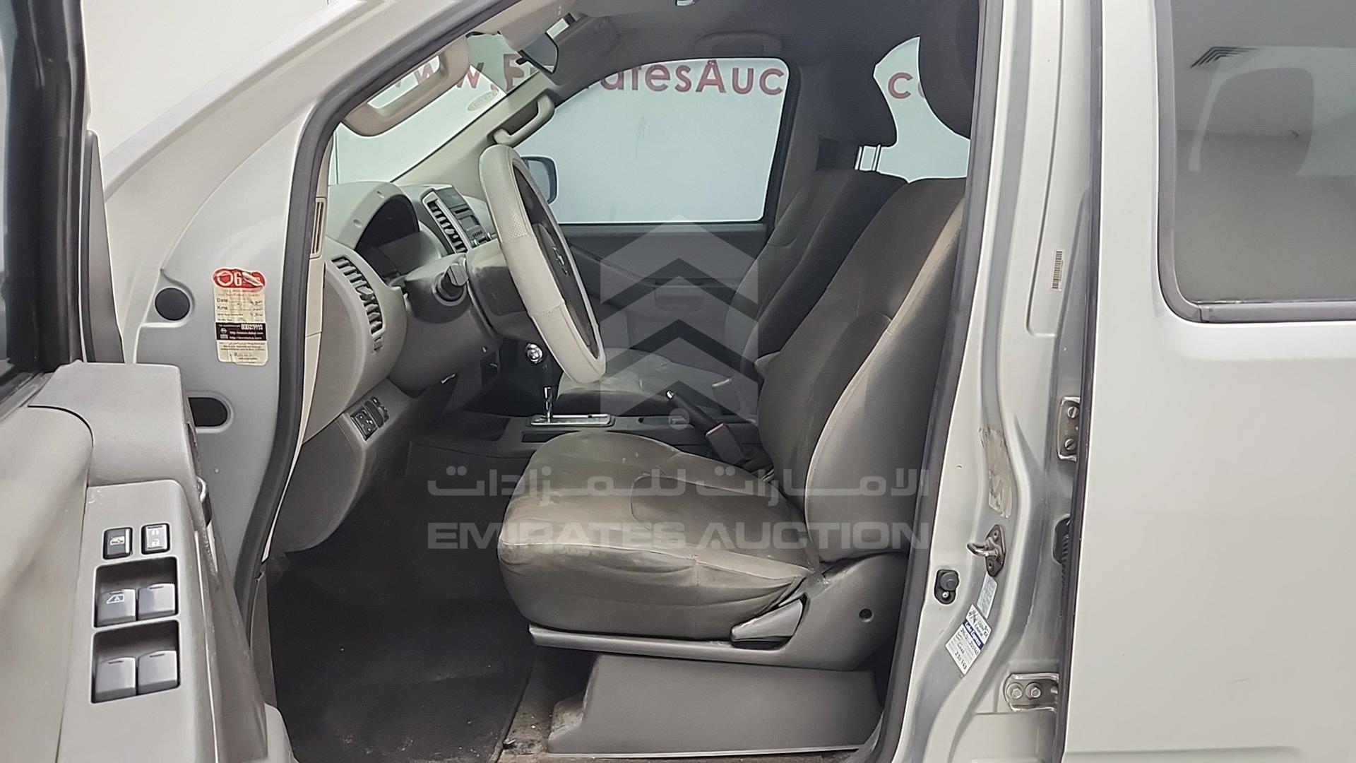 2015 NISSAN XTERRA VIN: 5N1AN0N63FN665727