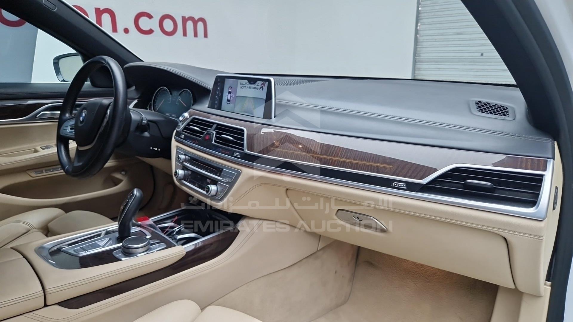 2016 BMW 740 LI VIN: WBA7E2107GG402235