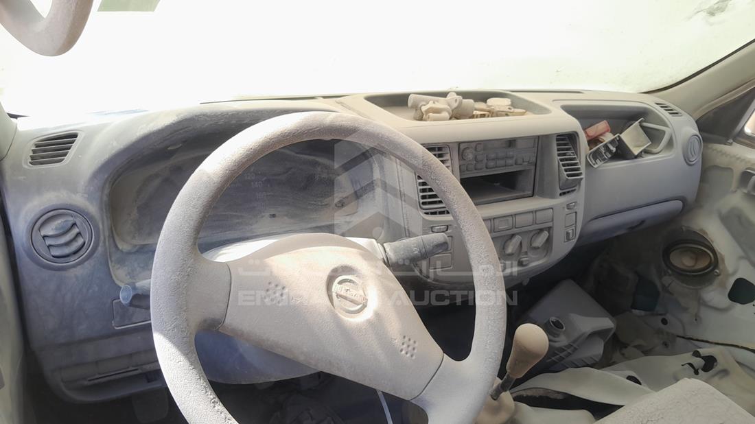 2002 Nissan Micro — Full Dashboard View — Photo 15