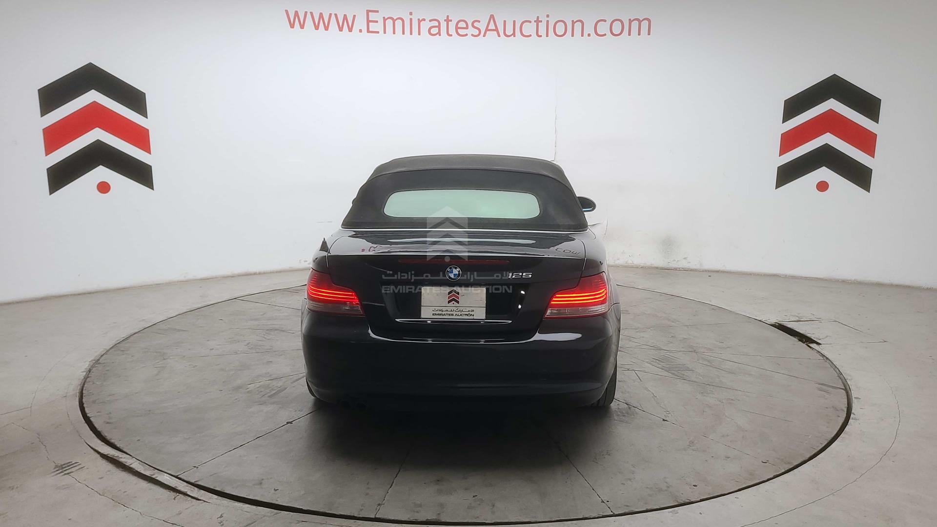 2009 BMW 125 I VIN: WBAUL910X9VF72611