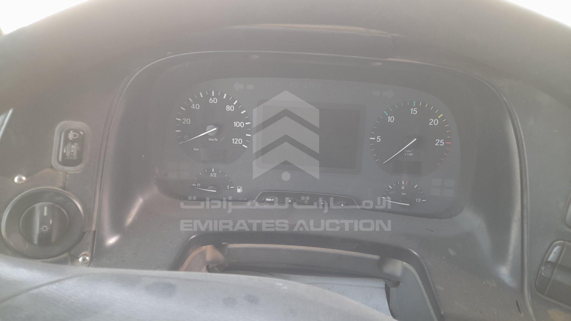 2007 MERCEDES ACTROS VIN: WDAKHCAA57L185815