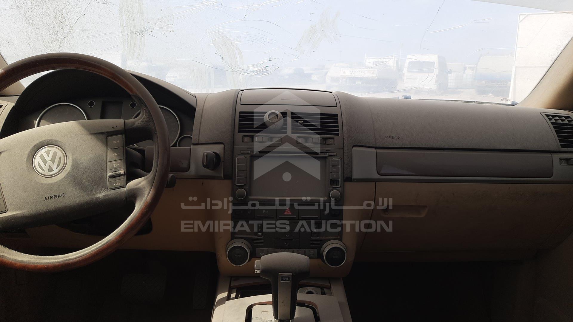 2007 VOLKSWAGEN TOUAREG VIN: WVGAE27L57D005520