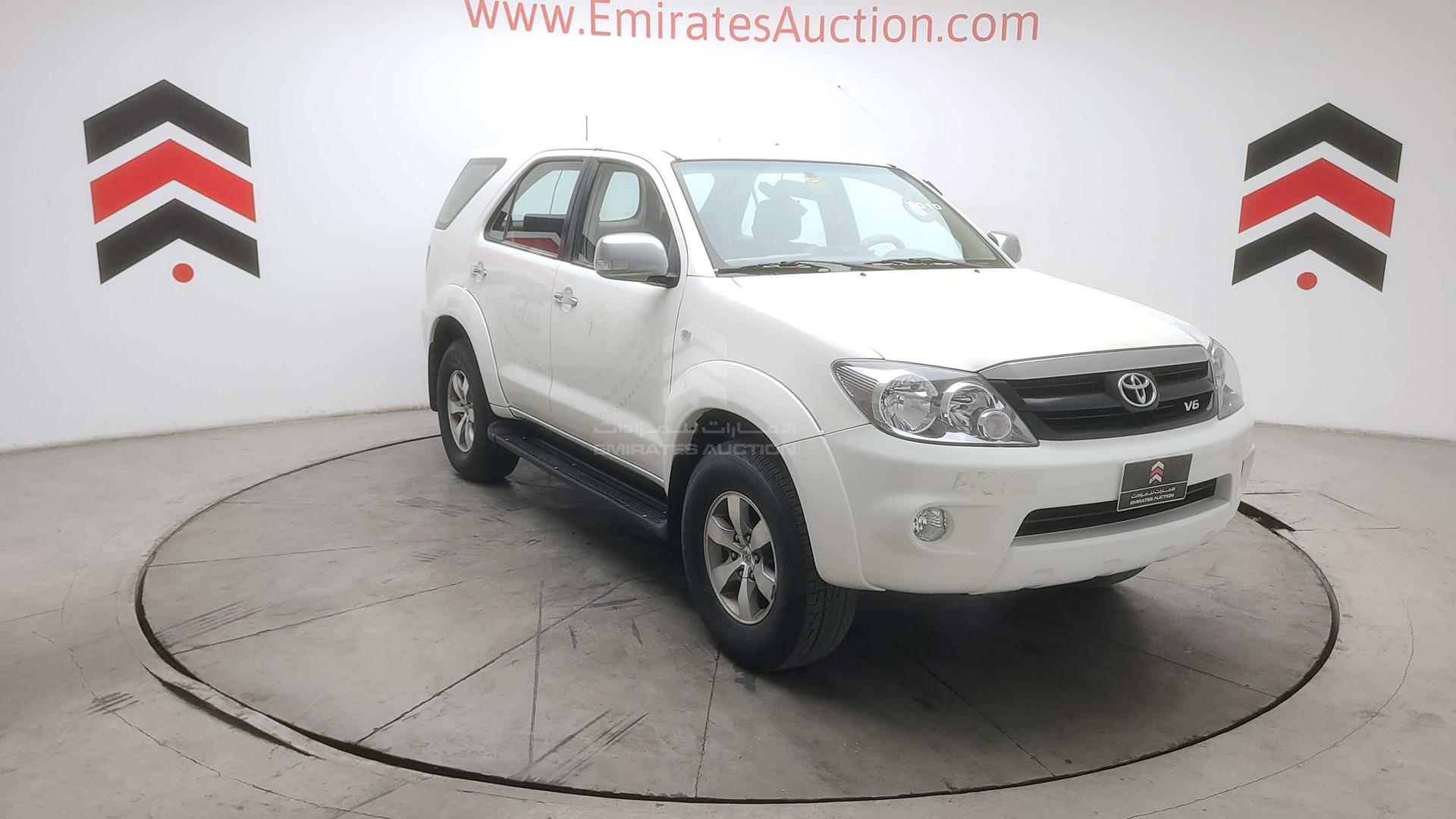 2007 TOYOTA FORTUNER VIN: MHFYU59G477001095
