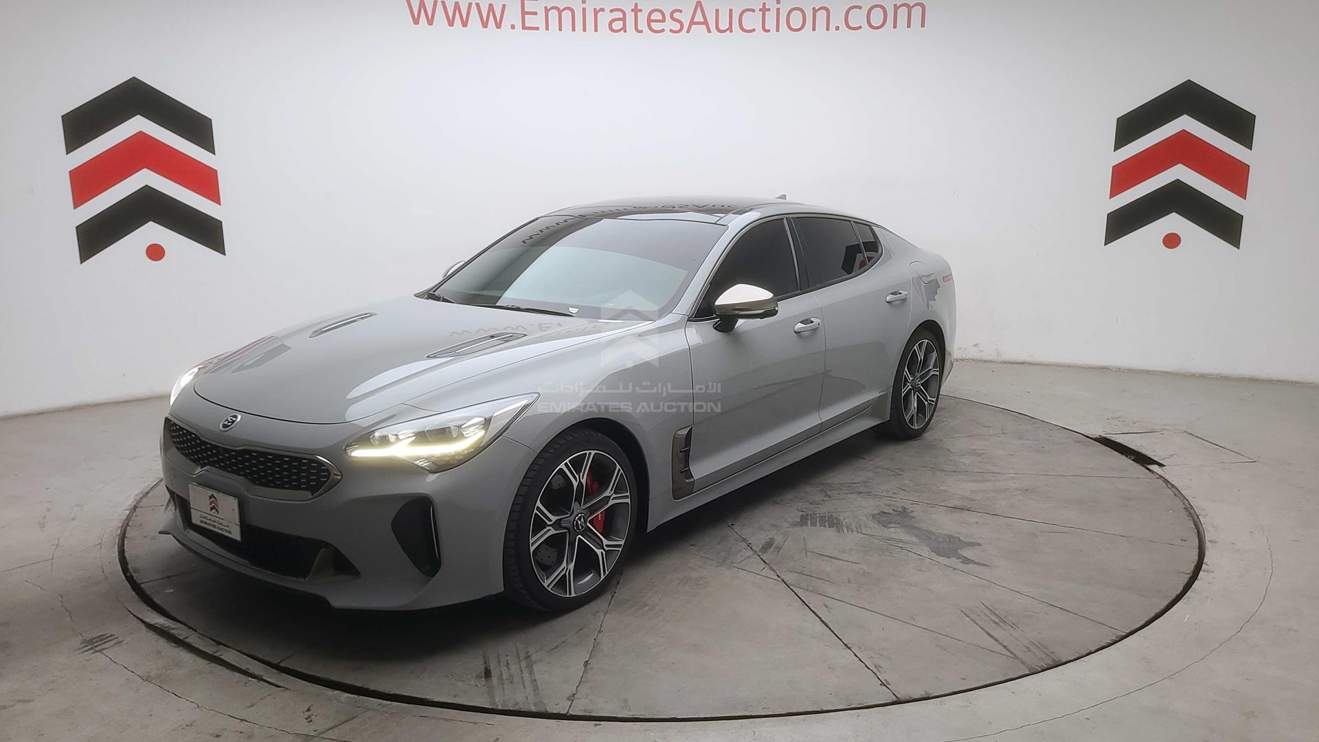 2020 KIA STINGER VIN: KNAE551C6L6074518