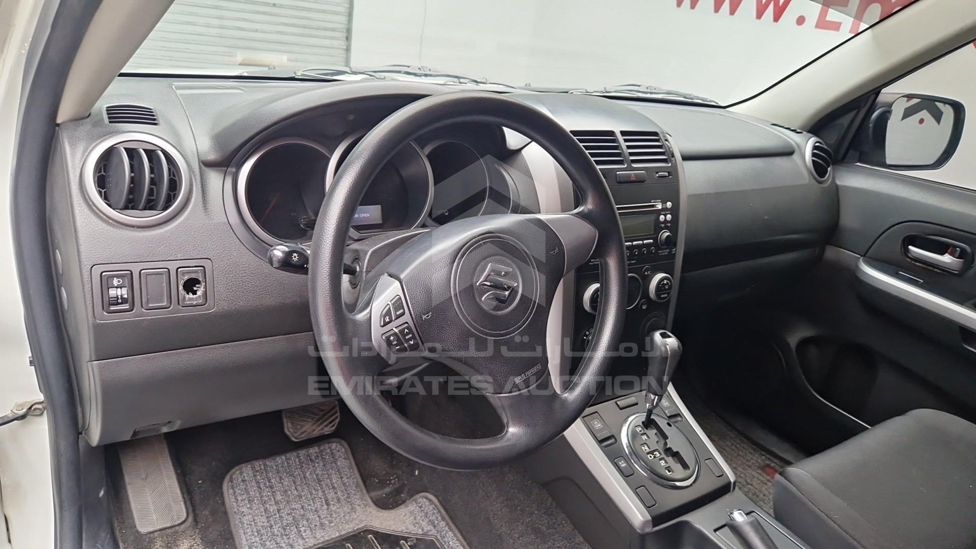 2012 SUZUKI GRAND VITARA VIN: JS3TA04V1C4100624