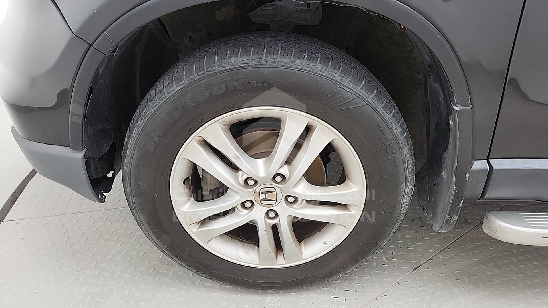 2011 HONDA CRV VIN: JHLRE485XBC401172