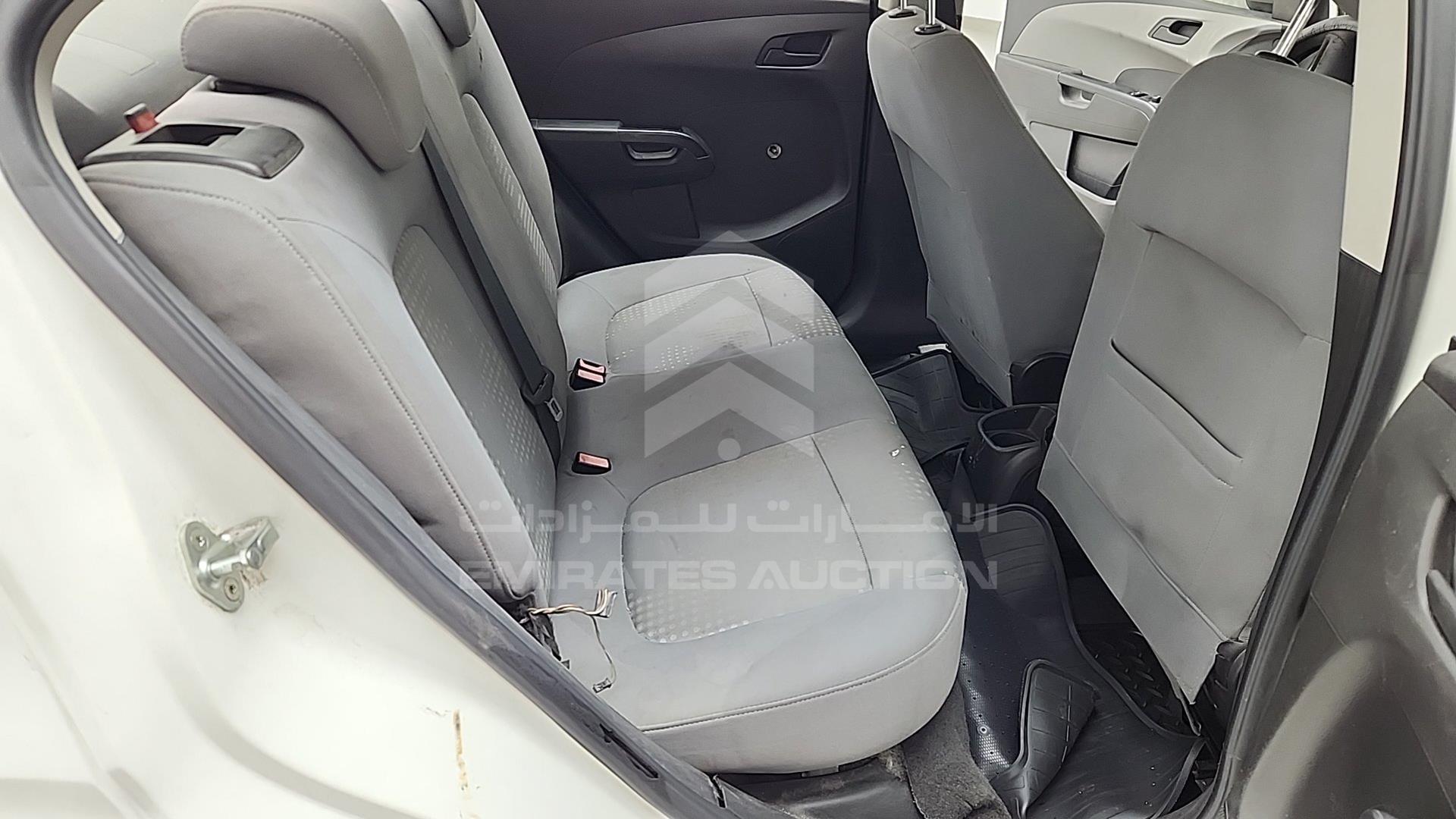 2013 CHEVROLET SONIC VIN: KL1JD5BEXDB021437