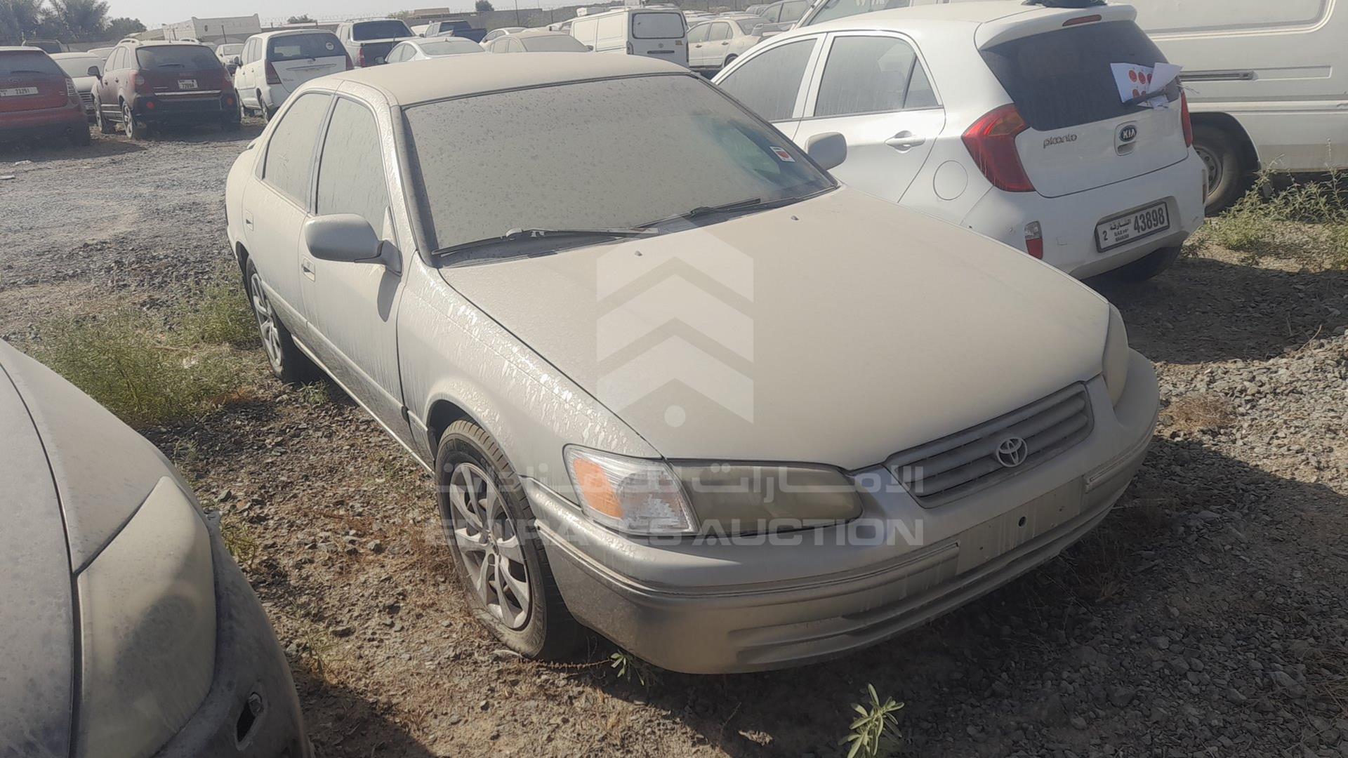 2000 TOYOTA CAMRY VIN: JT2BG22K6Y0512946