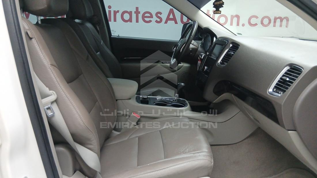 2012 Dodge Durango — Front Right Passenger Seat View — Photo 29