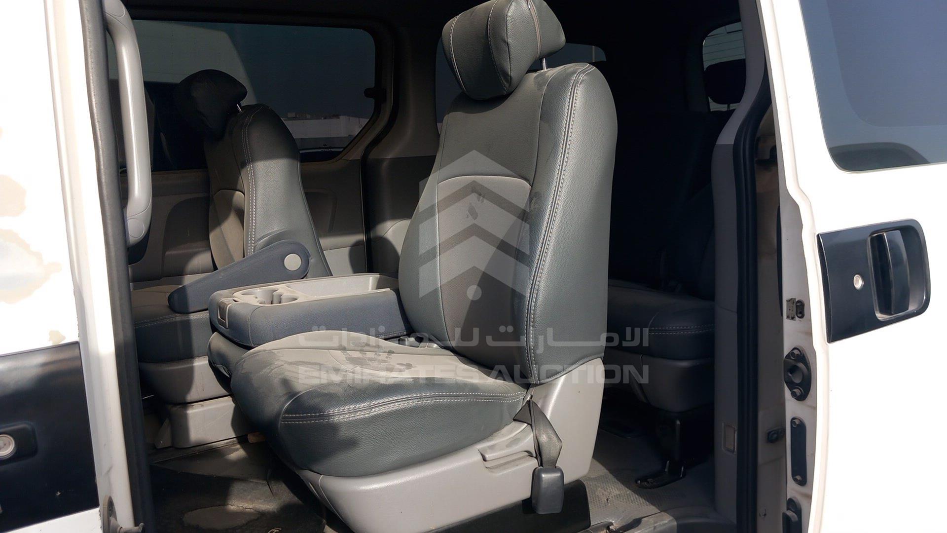 2012 HYUNDAI H1 VIN: KMJWA37R0CU455693