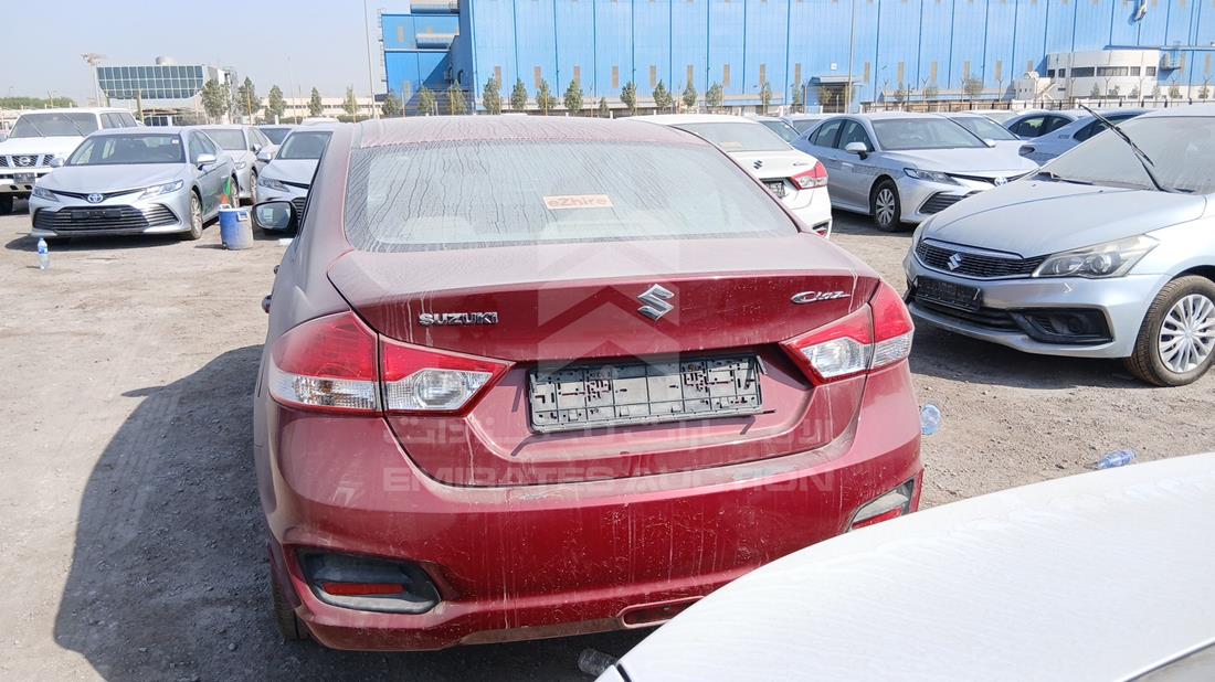 سوزوكي سياز 2023 — الزاوية الخلفية — صورة 8