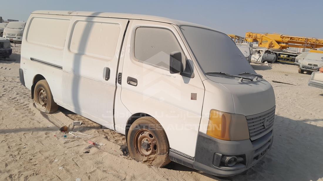 2007 Nissan Urvan — Front Right Angle — Photo 9