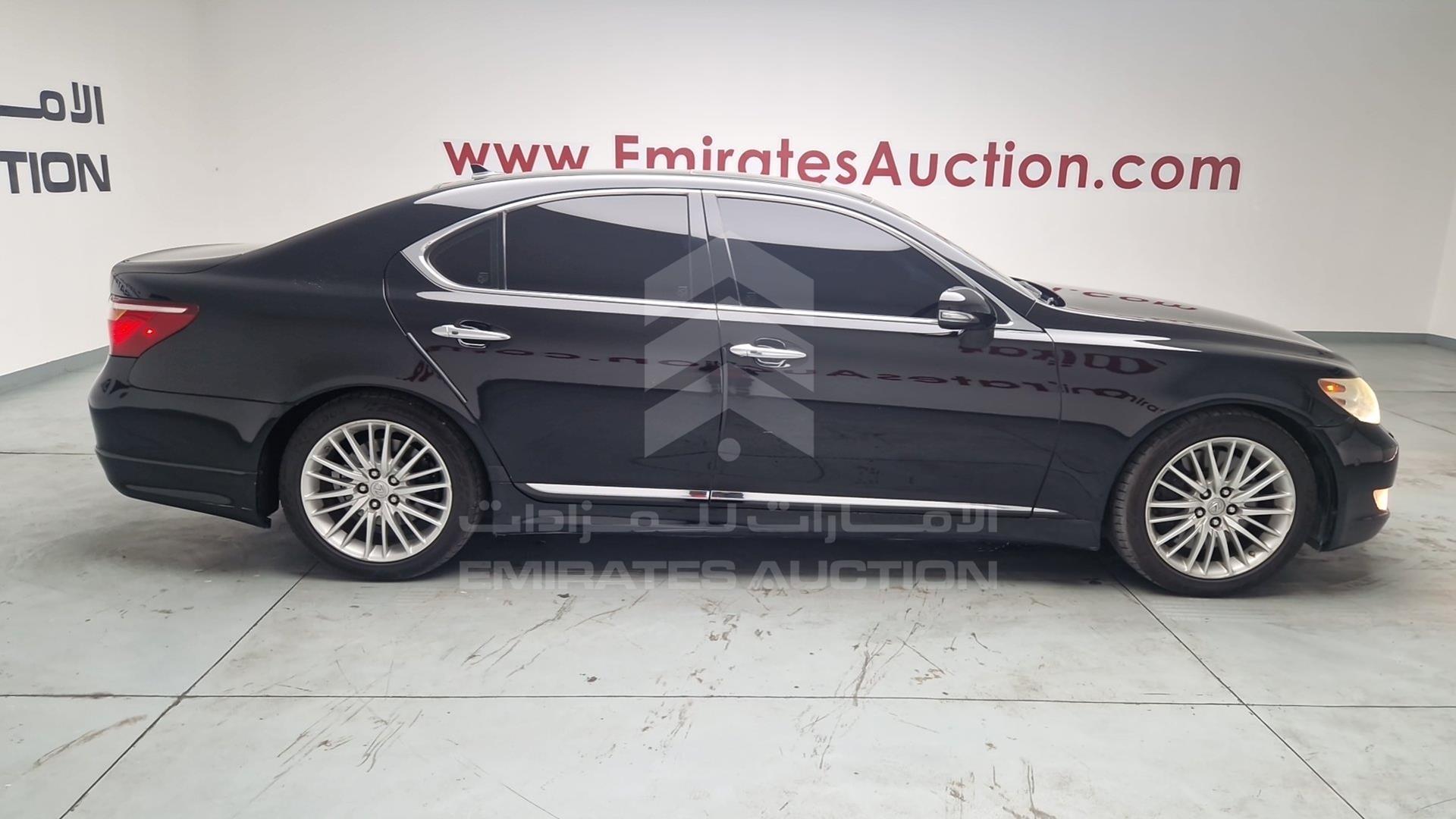2011 LEXUS LS 460 VIN: JTHBL5EF9B5108146