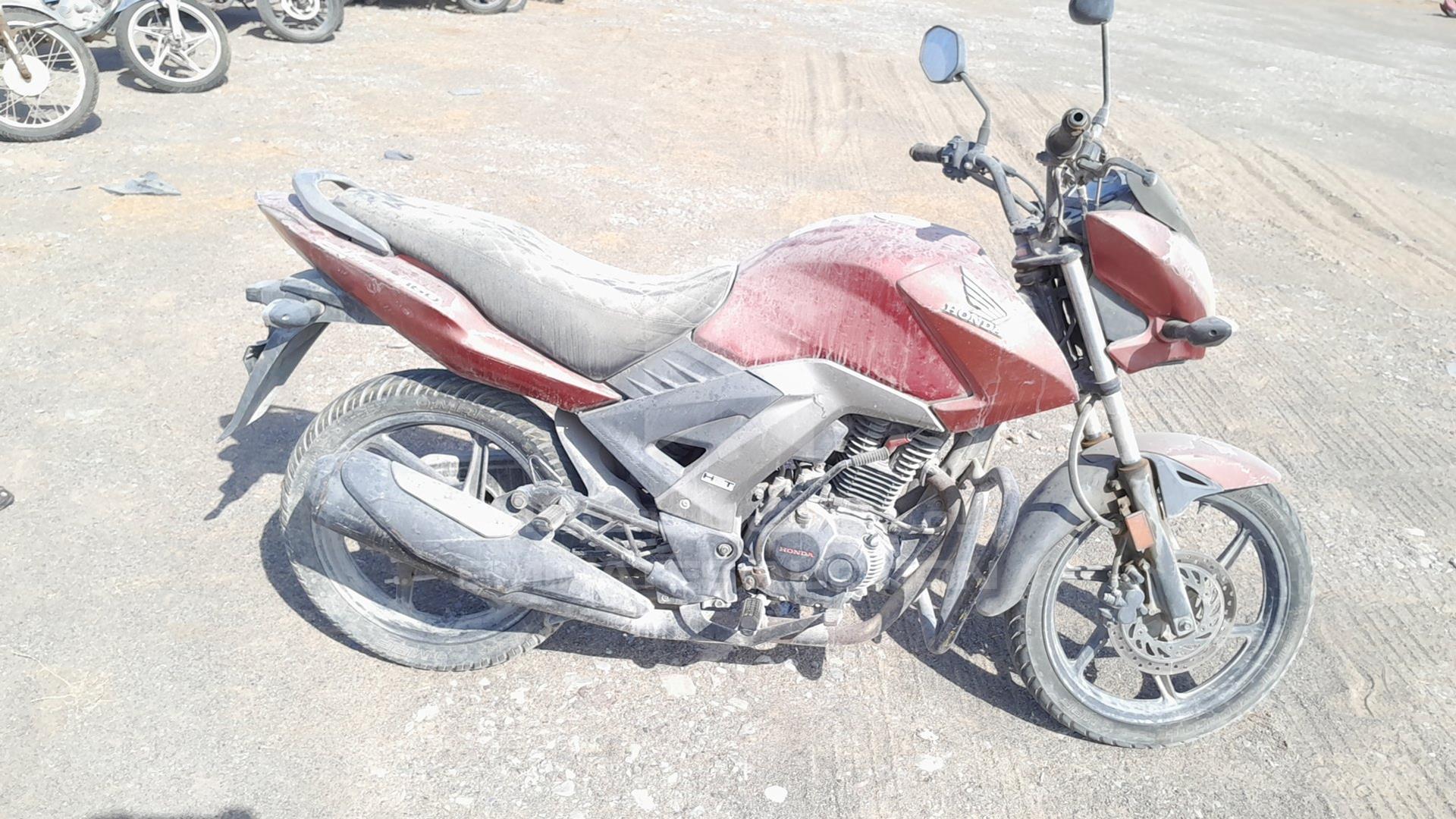 2016 HONDA UNICORN VIN: ME4KC2035G8003756