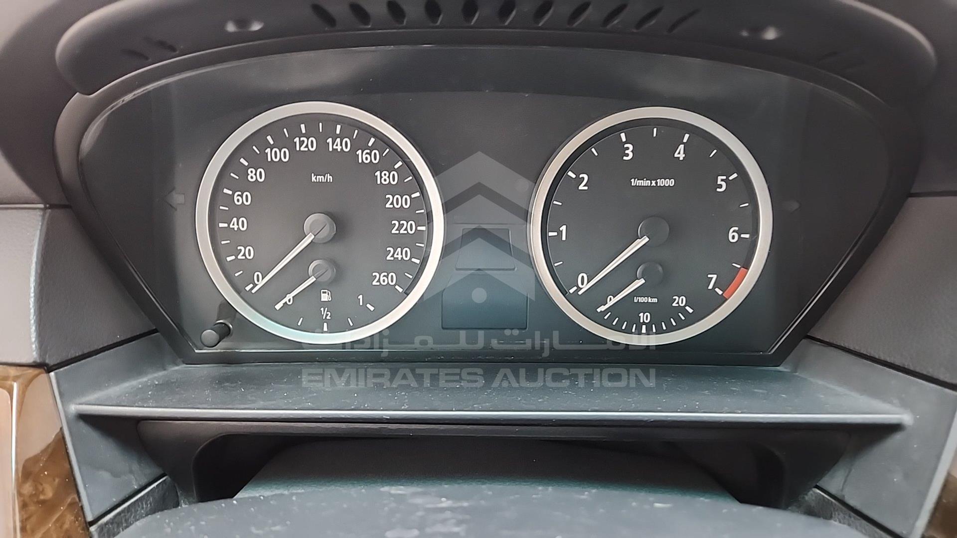0 BMW 523I VIN: WBANE310X0B953095