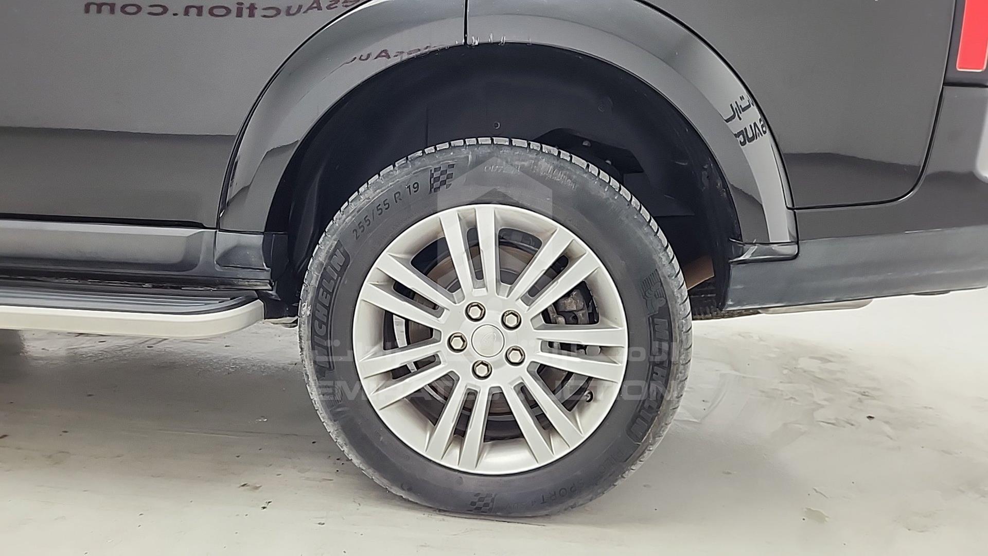 2015 LAND ROVER LR4 HSE VIN: SALLAAAV6FA750159