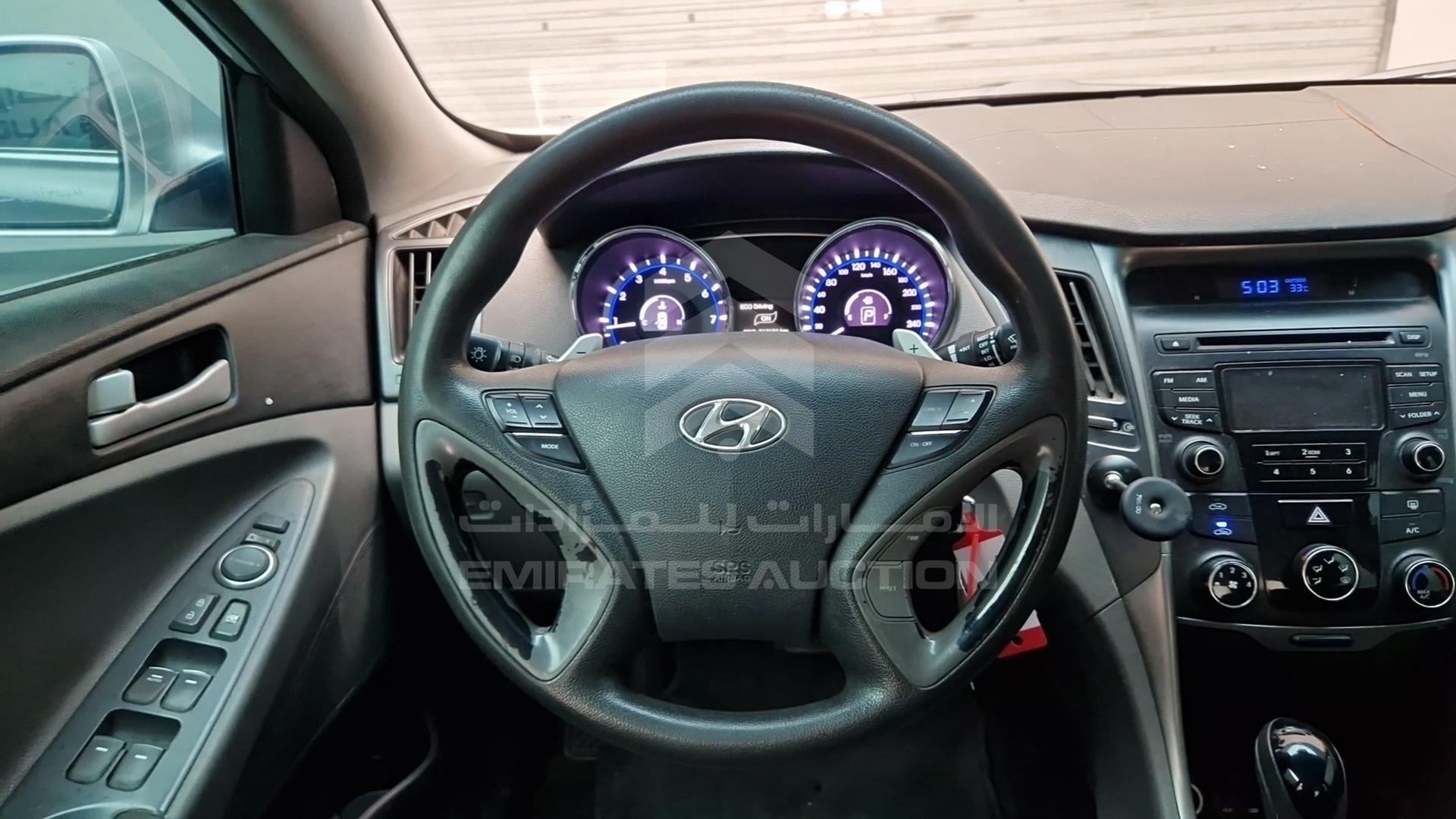 2014 HYUNDAI SONATA VIN: KMHEB41C0EA625057