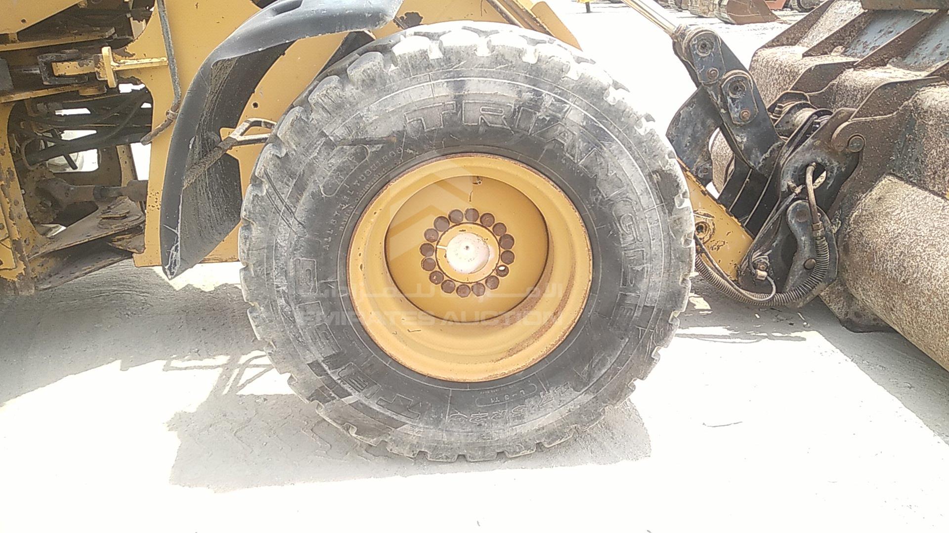 2009 CATERPILLAR 930H VIN: CAT0930HHFTD01030