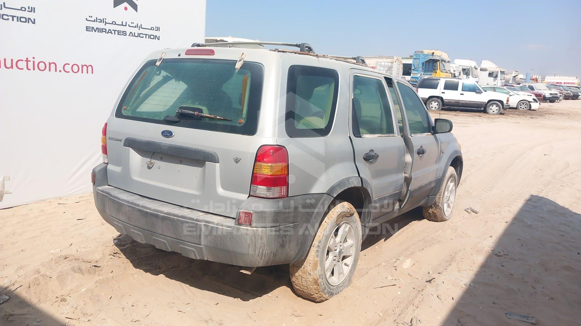 2007 FORD ESCAPE VIN: 1FMYU92157KB57700