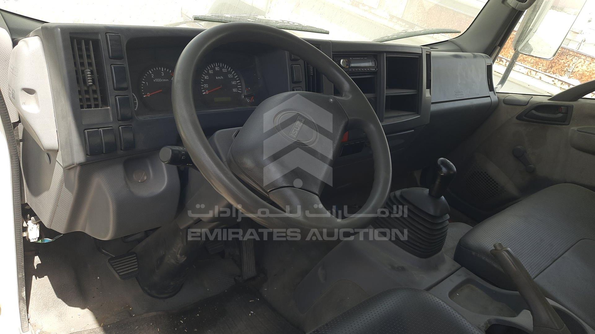 2014 ISUZU REWARD NP VIN: JAAKP34H9E7P03107