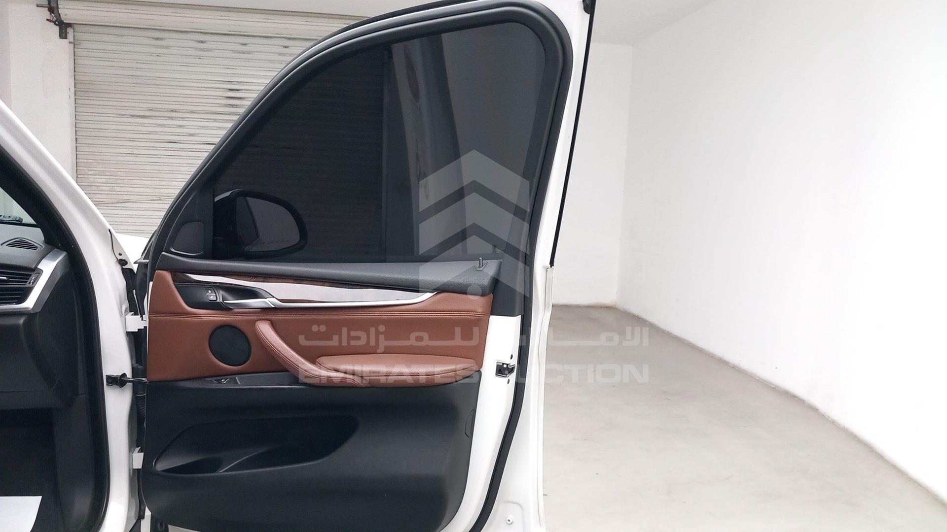 2014 BMW X5 VIN: WBAKR010XE0J21328