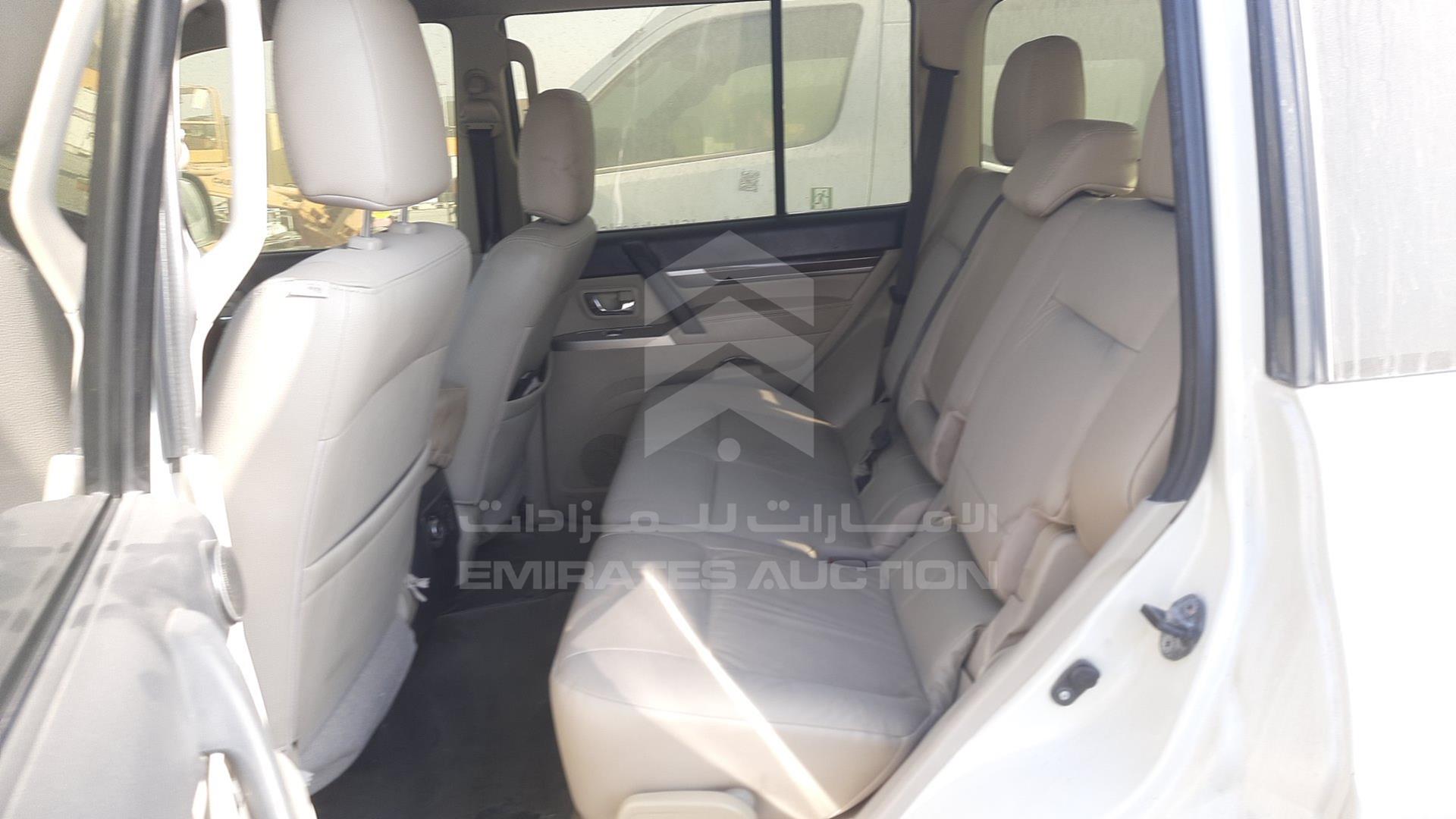 2013 MITSUBISHI PAJERO VIN: JMYLRV95WDJ704832