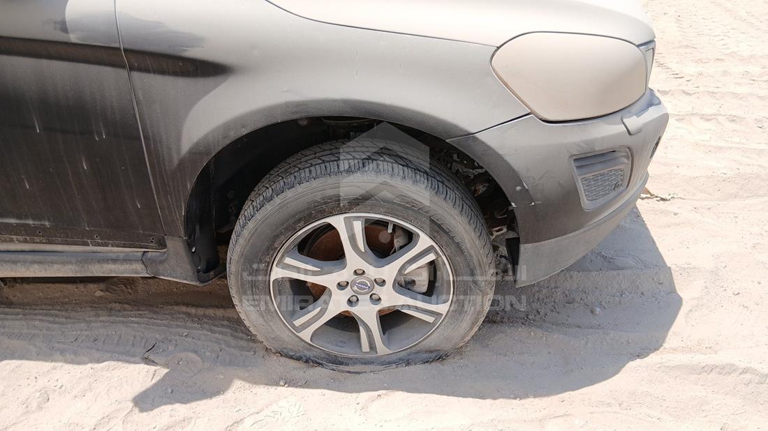 2012 Volvo XC 60 — Front Right Tyre — Photo 29