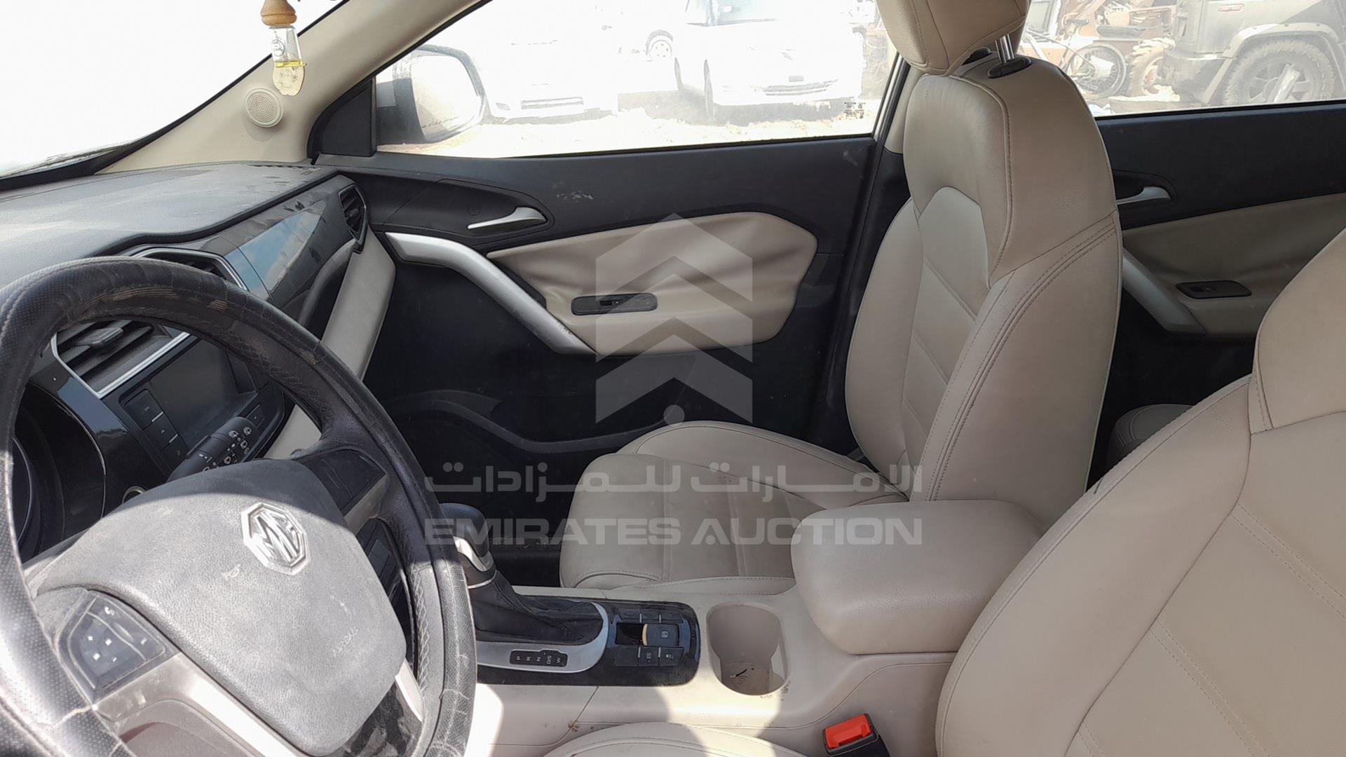 2017 MG GS VIN: LSJA24W99HS010844
