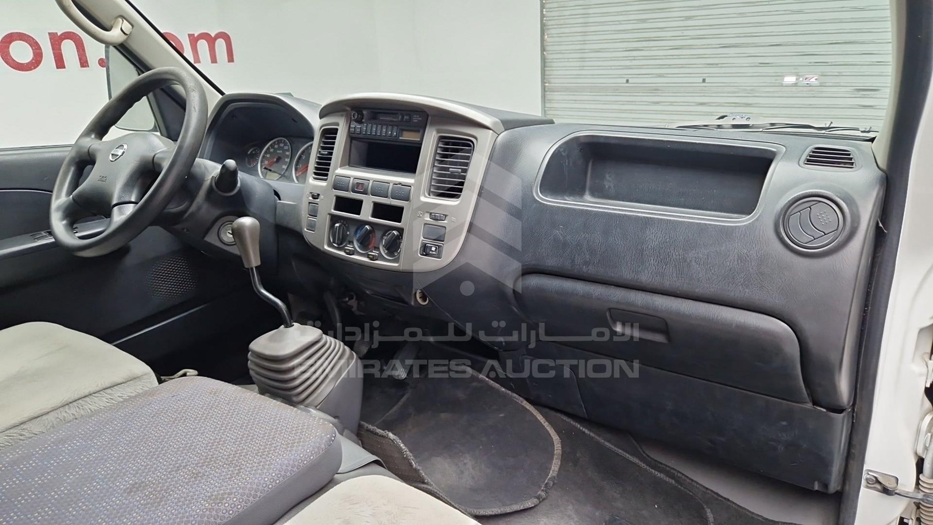 2010 NISSAN URVAN VIN: JN6AE54SXAX020664