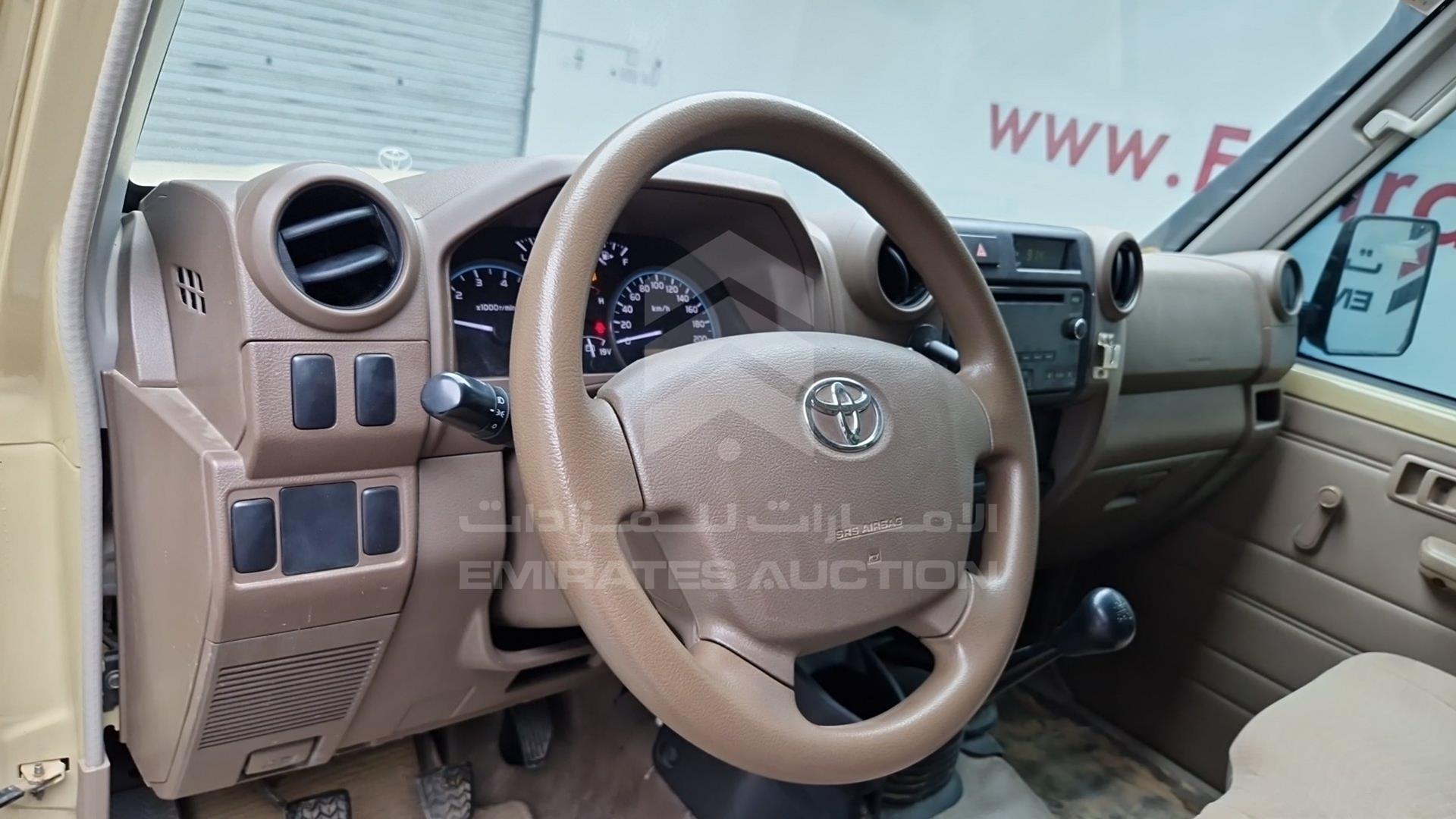 2018 TOYOTA LAND CRUISER VIN: JTFBU71J4J7061431