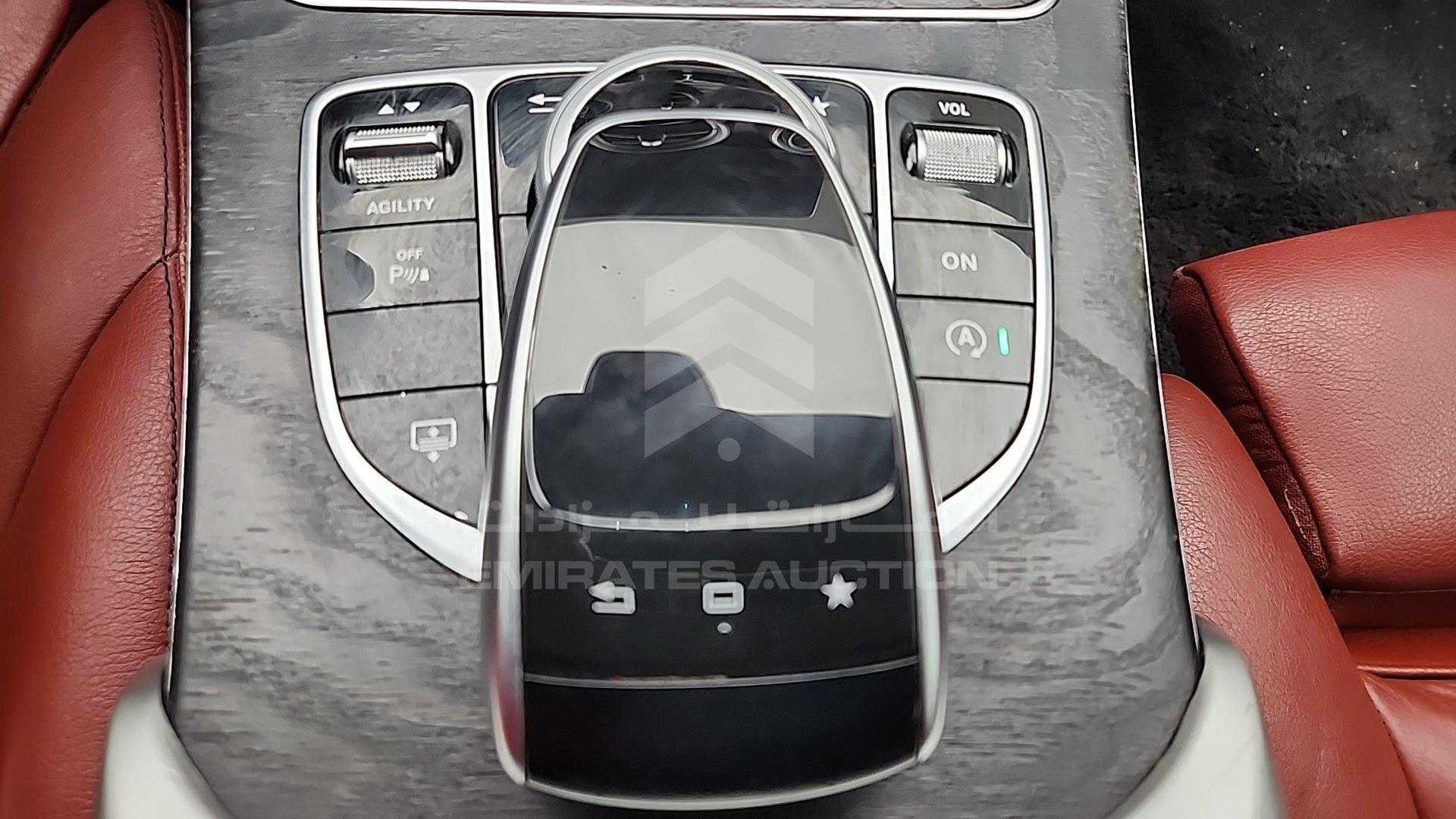 2015 MERCEDES C 200 VIN: WDDWF4CB9FR032422