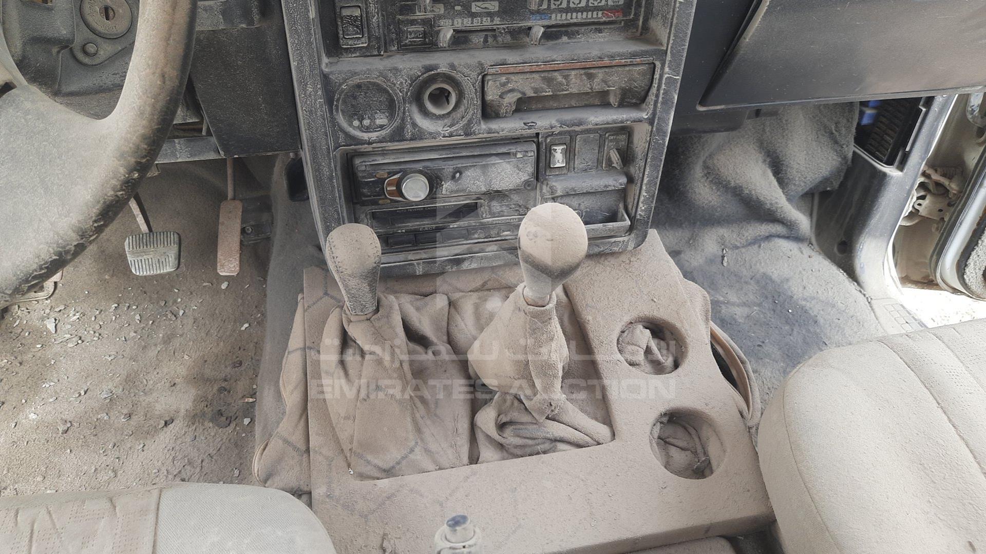 1993 NISSAN PATROL VIN: WGY60366163