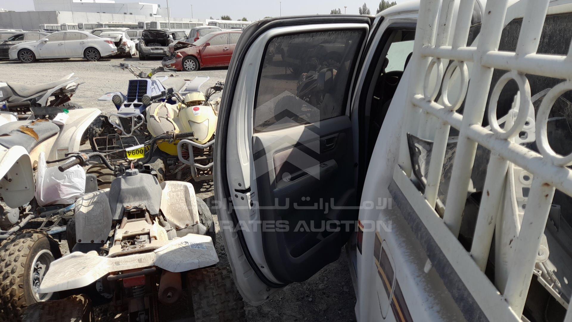 2011 TOYOTA HILUX VIN: MR0EX12G7B2057192