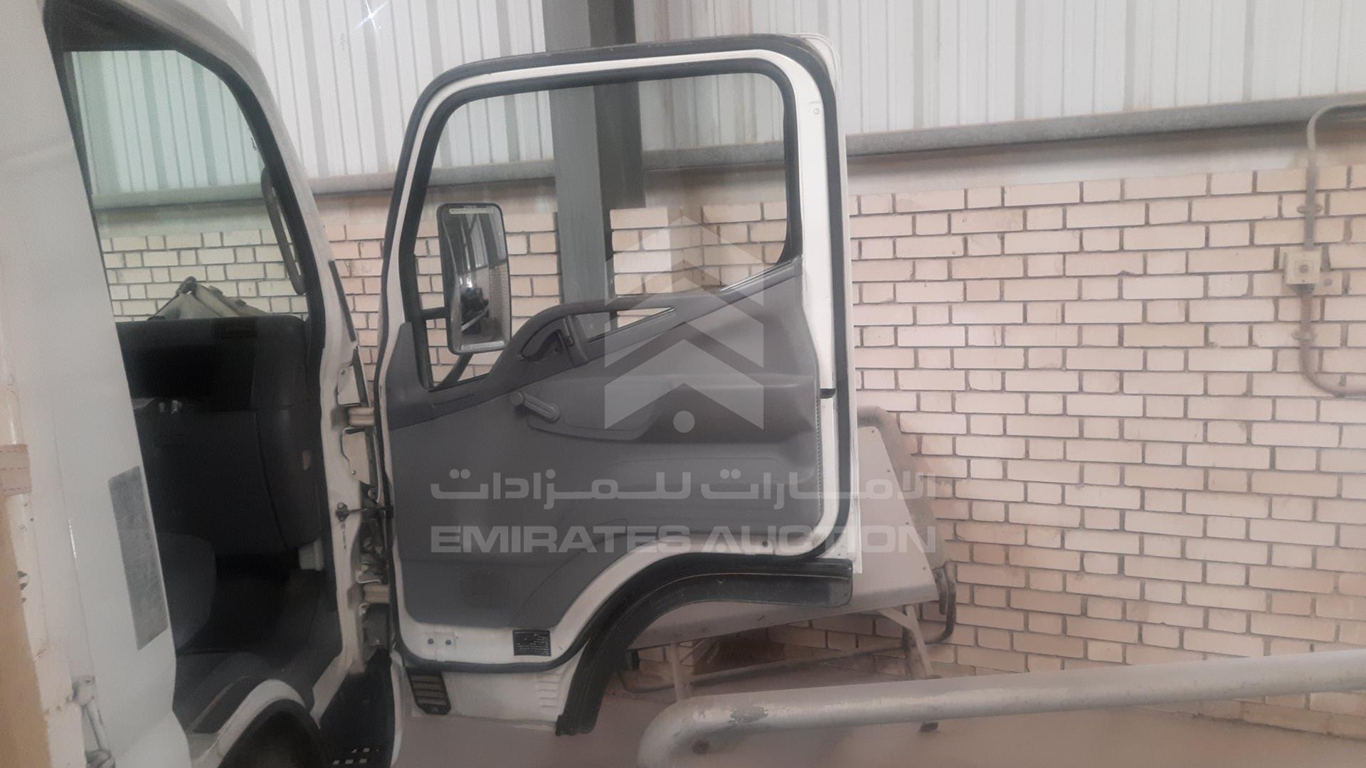 2008 MITSUBISHI CANTER VIN: JL7BCE1J38K006480