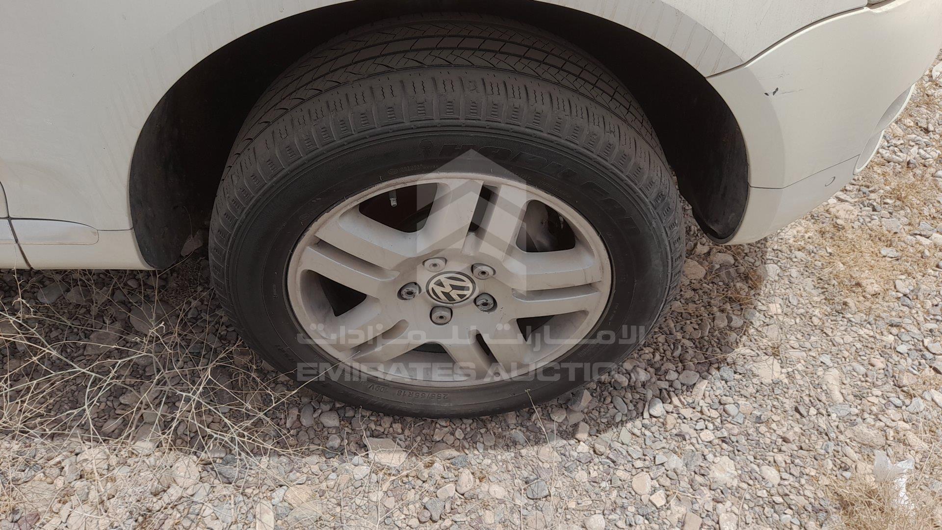 WVGAE27L86D051082 - 2006 Volkswagen Touareg - #348923