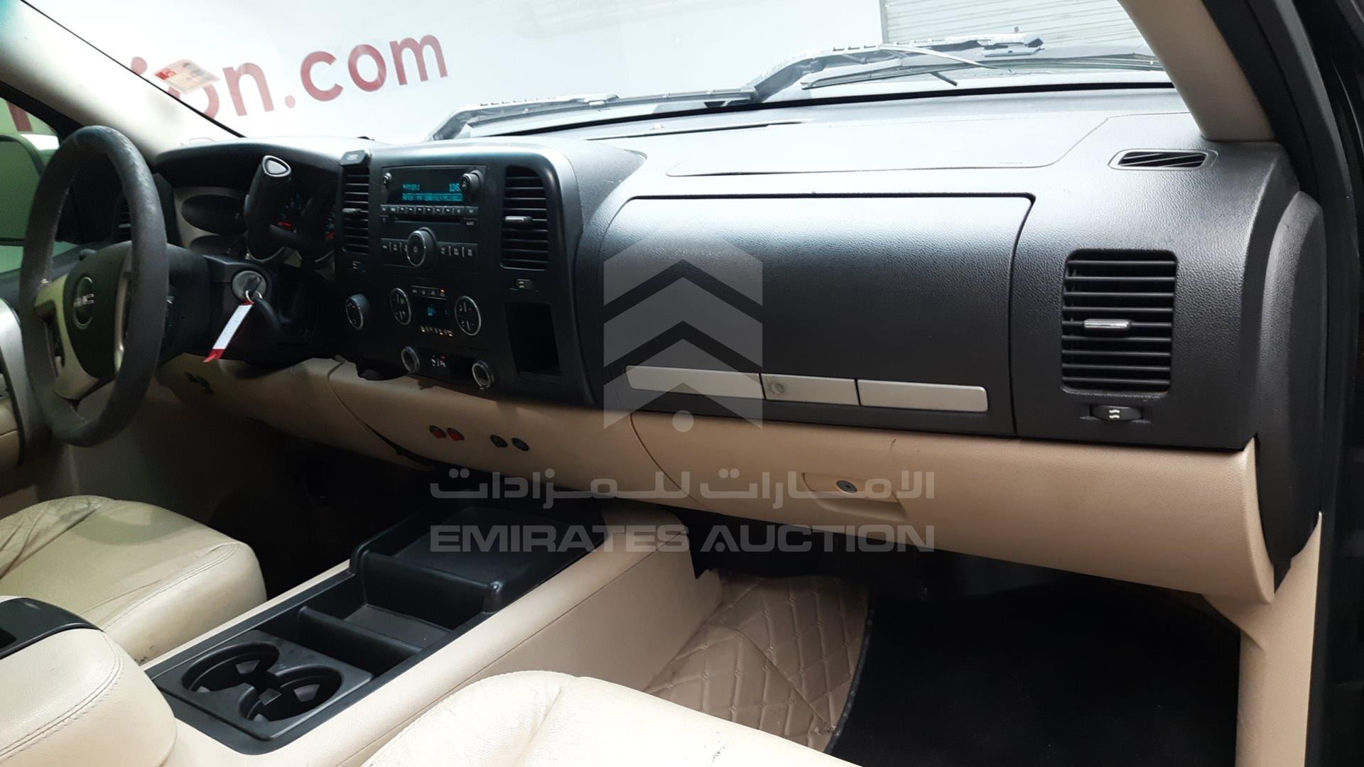 2008 GMC SIERRA VIN: 1GTHK23K28F149573