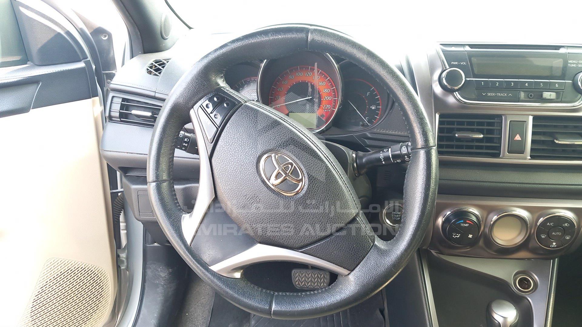 2015 TOYOTA YARIS VIN: MR2KT9F31F1127065
