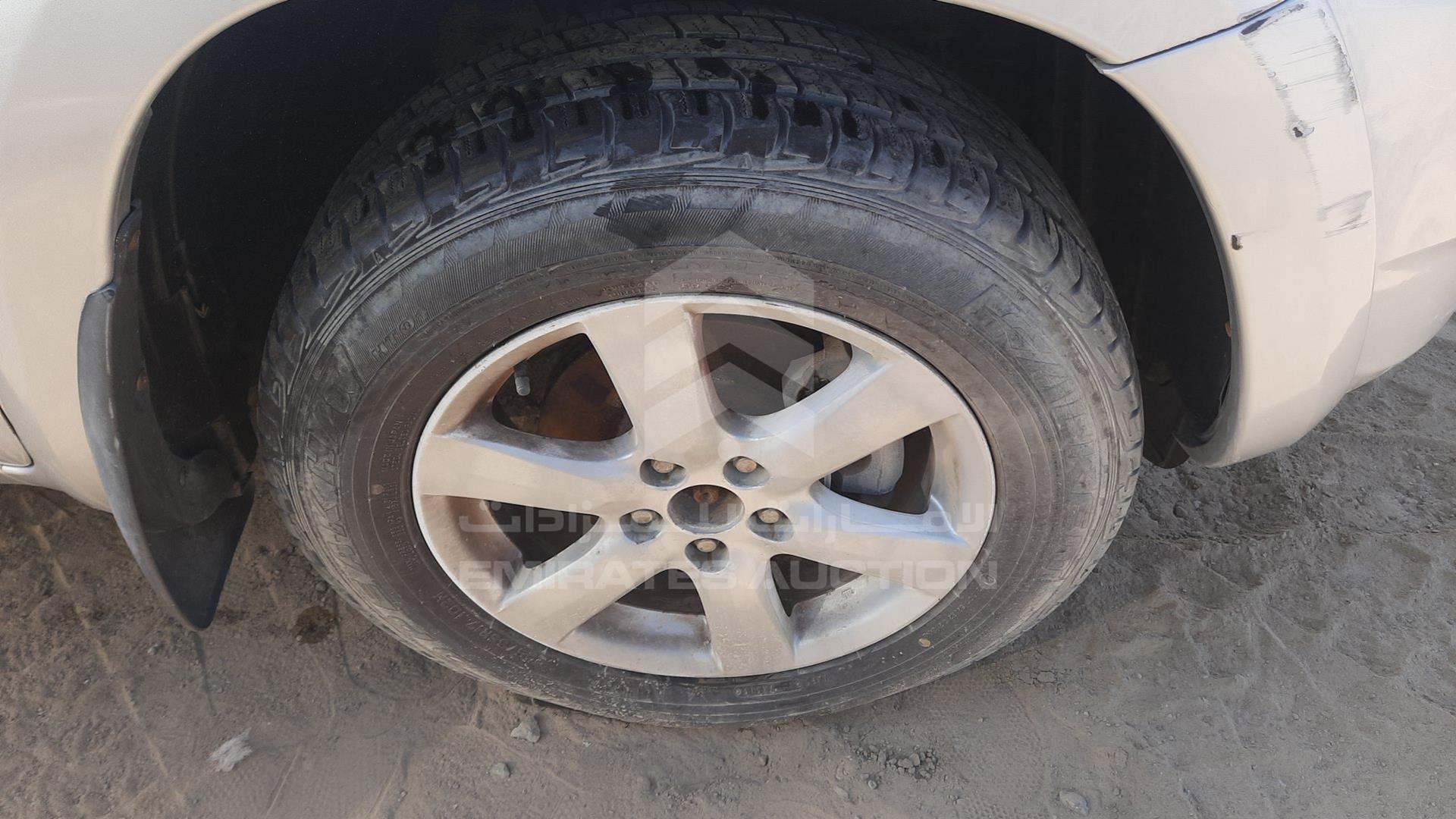 2007 TOYOTA RAV-4 VIN: JTMBD31V175063646
