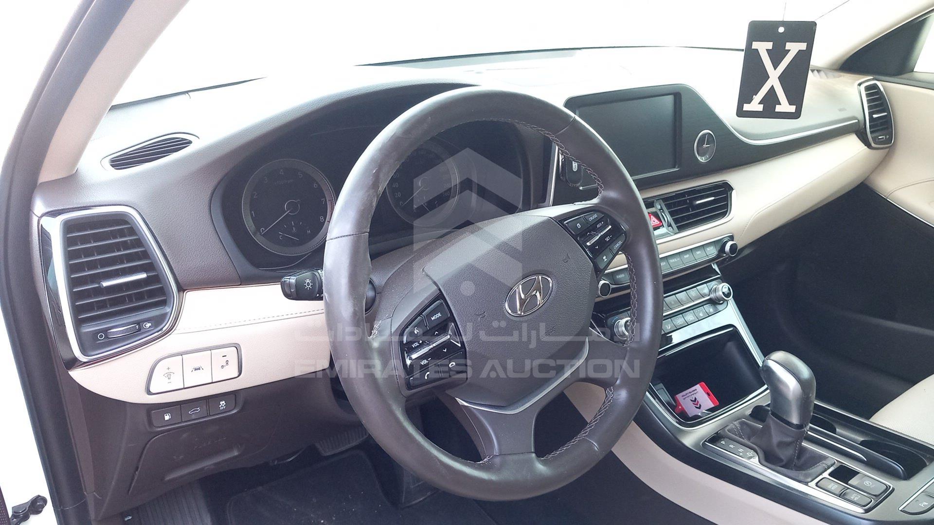 2019 HYUNDAI AZERA VIN: KMHF341F3LA277652