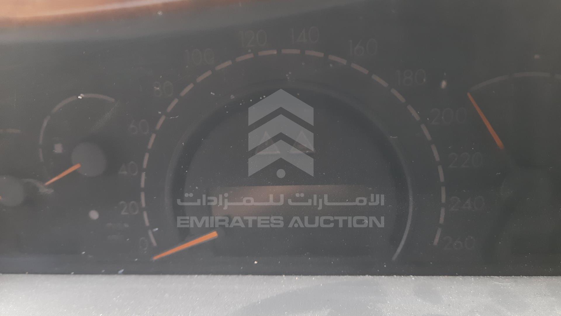 0 MERCEDES --- VIN: WDB2201751A379414
