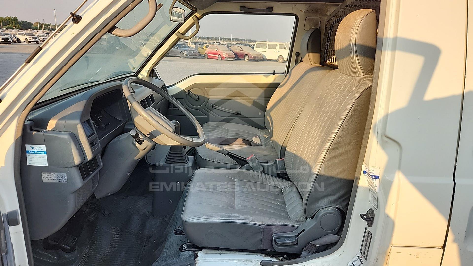 2014 MITSUBISHI L 300 VIN: JMYJNP13VEA700309