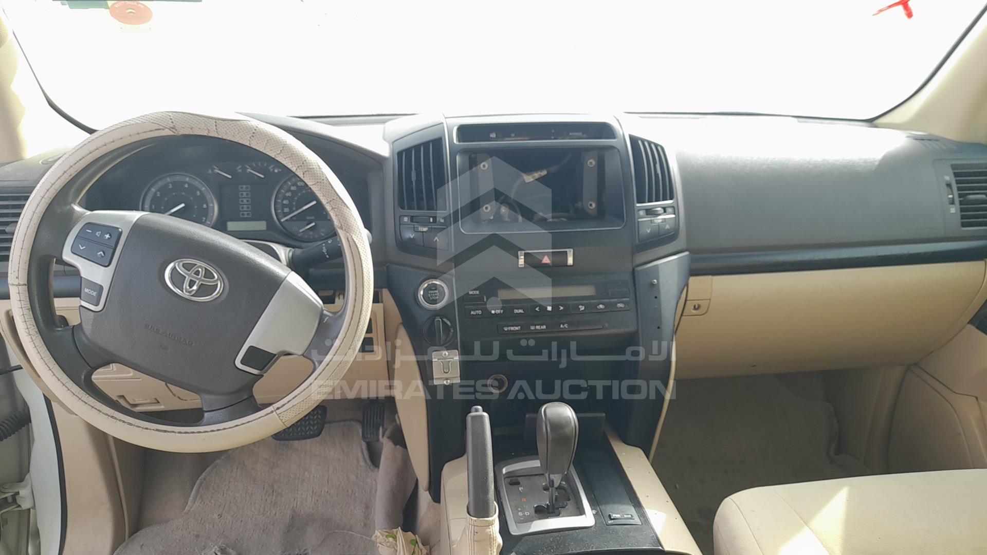 2013 TOYOTA LAND CRUISER VIN: JTMDU09J4D5065878