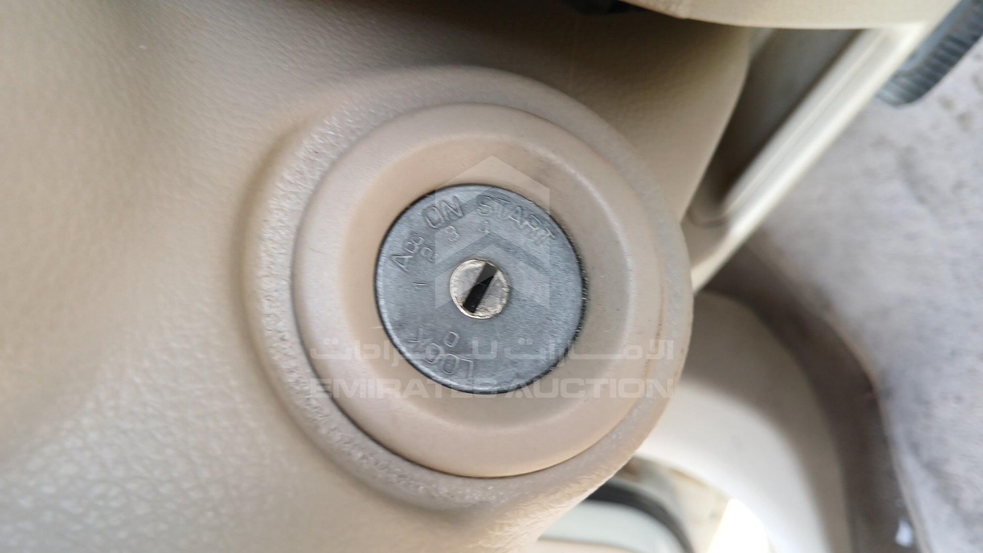 2008 NISSAN TIIDA VIN: JN1CC11C88T010565