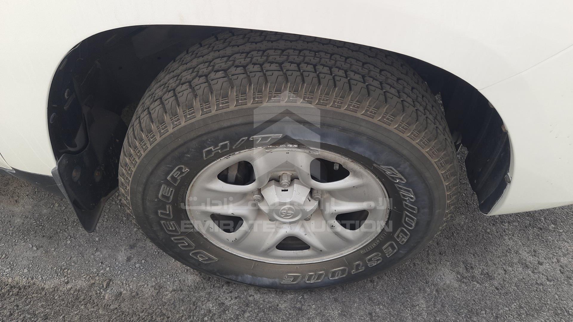 2013 TOYOTA LAND CRUISER VIN: JTMDU09J3D5072658