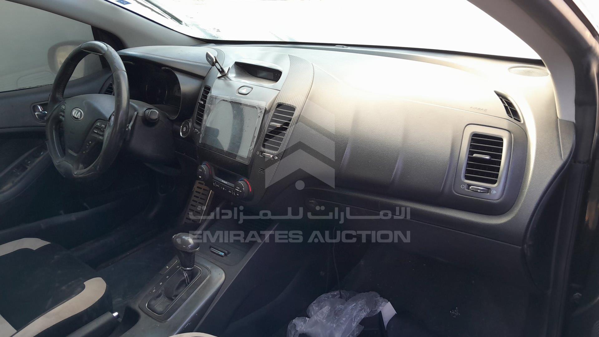 2014 KIA CERATO VIN: KNAFZ6174E5158864