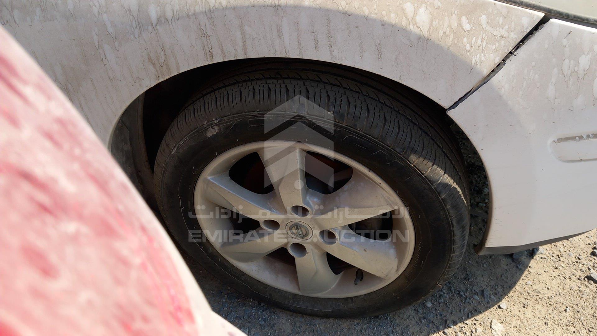 2011 NISSAN TIIDA VIN: 3N1BC1A80BL384686