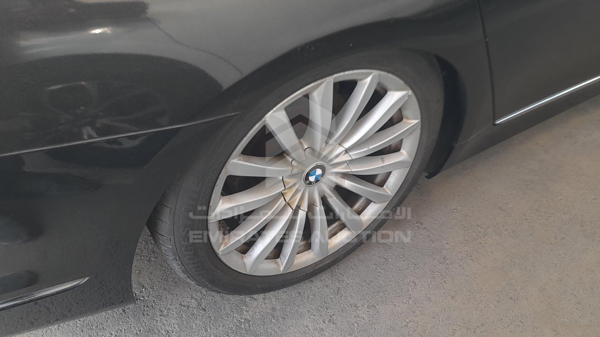 2019 BMW 730 LI VIN: WBA7E0A04KB358883