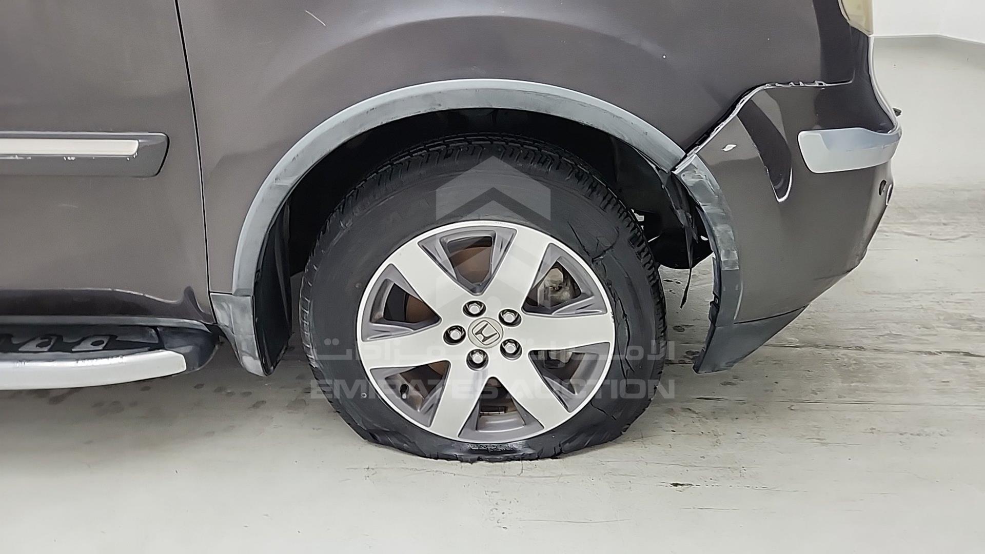 2012 HONDA PILOT VIN: 5FNYF4887CB704060