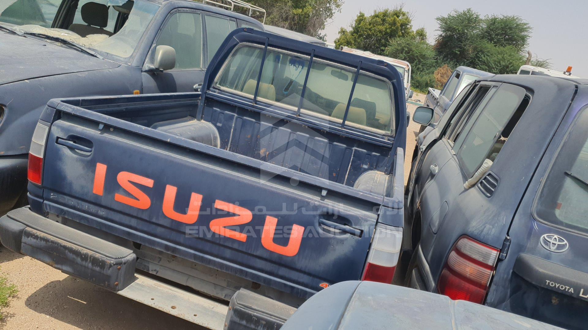 2002 ISUZU PICK UP VIN: JAADR33F327F06919
